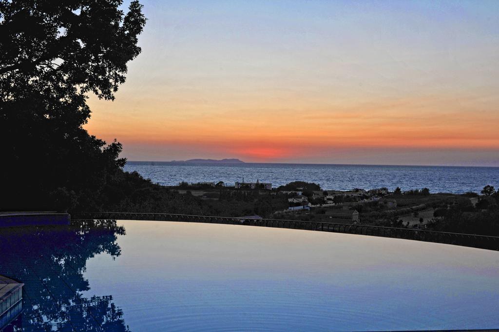 Villa Melenia Almiros Beach ภายนอก รูปภาพ